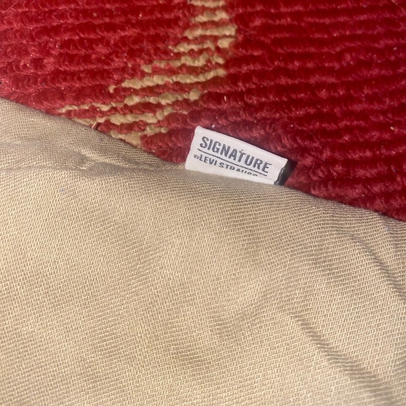 LEVI STRAUSS Shorts. Size S. - Picture 4 of 6